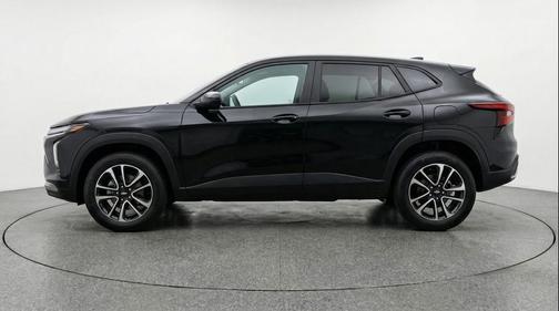 Mosaic Black Metallic 2025 Chevrolet Trailblazer LT
