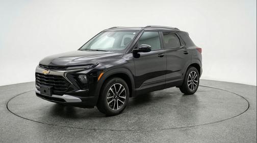 Mosaic Black Metallic 2025 Chevrolet Trailblazer LT