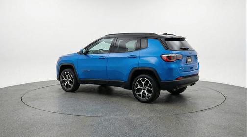 Hydro Blue Pearlcoat 2025 Jeep Compass Limited
