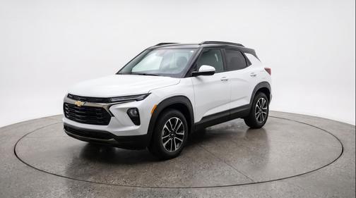 Summit White 2025 Chevrolet Trailblazer LT