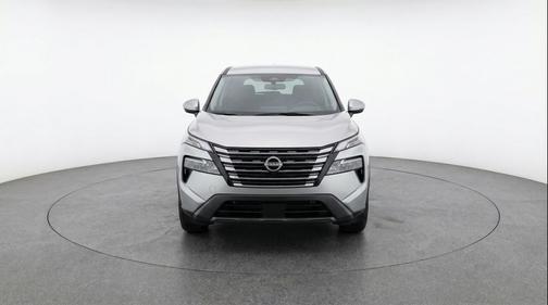 Brilliant Silver Metallic 2025 Nissan Rogue SV