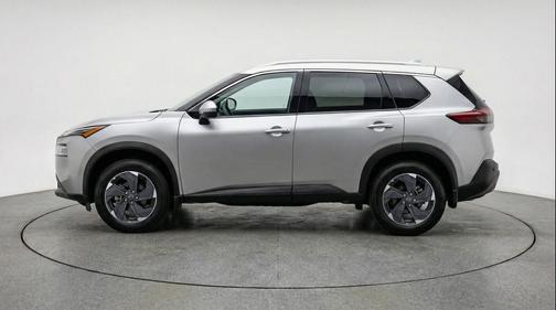 Brilliant Silver Metallic 2025 Nissan Rogue SV