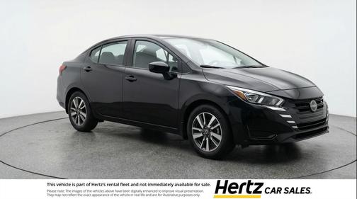 Super Black 2025 Nissan Versa 1.6 SV