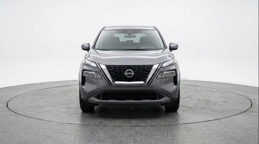 Gun Metallic 2025 Nissan Rogue SV