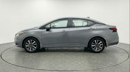 Gun Metallic 2025 Nissan Versa 1.6 SV