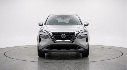 Brilliant Silver Metallic 2025 Nissan Rogue SV