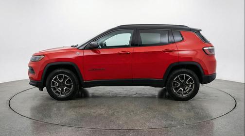 Red Hot Pearlcoat 2025 Jeep Compass Trailhawk