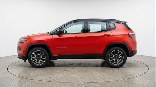 Red Hot Pearlcoat 2025 Jeep Compass Trailhawk