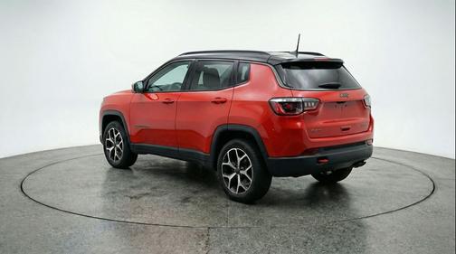 Red Hot Pearlcoat 2025 Jeep Compass Limited