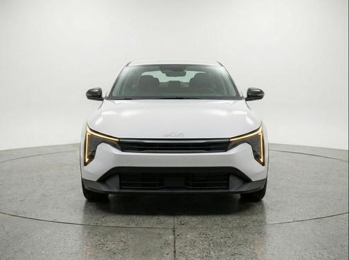 Snow White Pearl 2025 Kia K4 LXS