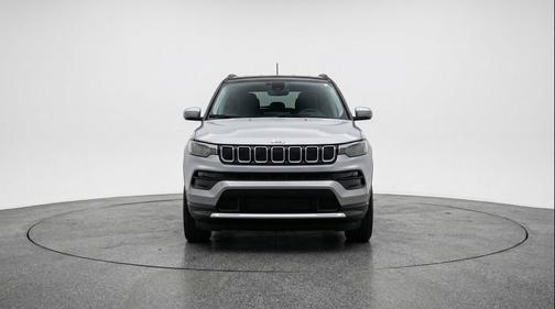 Silver Zynith Metallic Clearcoat 2025 Jeep Compass Limited