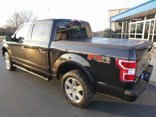 Photo 3 of 20 of 2019 Ford F-150 XLT