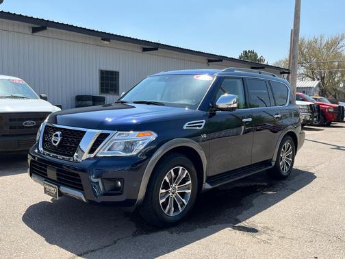 Photo 2 of 28 of 2019 Nissan Armada SV