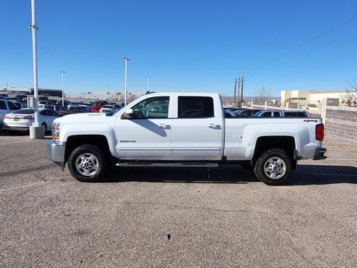 2017 Chevrolet Silverado 2500 LT