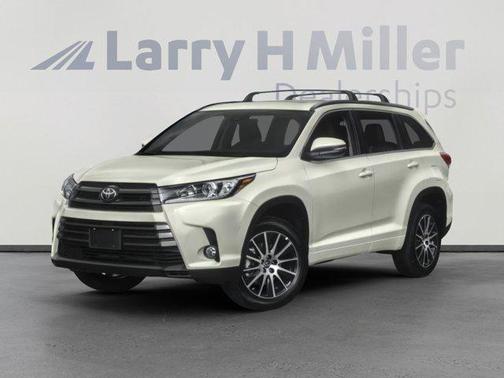 2019 Toyota Highlander SE
