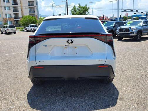 2024 Toyota bZ4X XLE