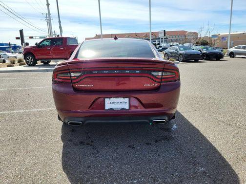 2017 Dodge Charger SXT
