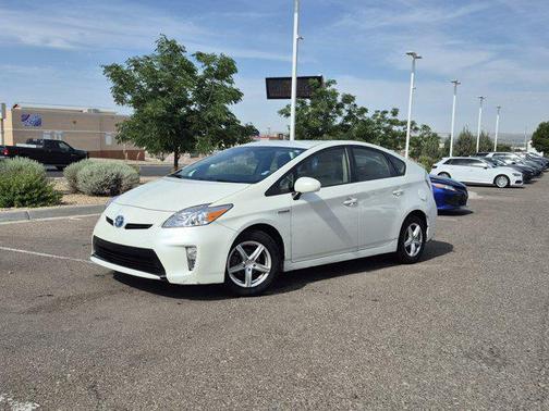 Blizzard Pearl 2015 Toyota Prius Four