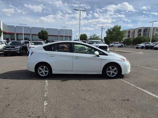 Blizzard Pearl 2015 Toyota Prius Four