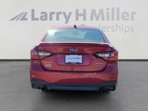 2022 Subaru Legacy Touring XT