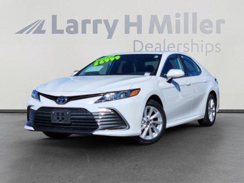 2024 Toyota Camry LE