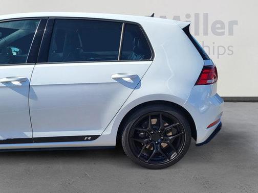2019 Volkswagen Golf R 2.0T Manual