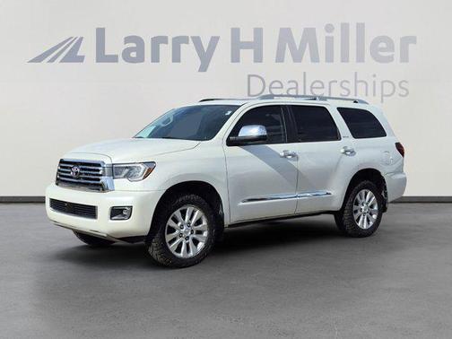 Blizzard Pearl 2020 Toyota Sequoia Platinum