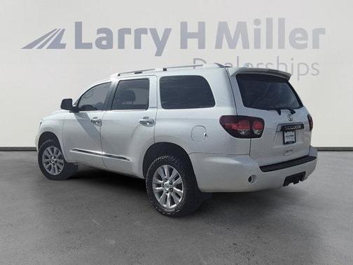 Blizzard Pearl 2020 Toyota Sequoia Platinum