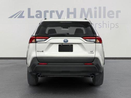 2025 Toyota RAV4 Hybrid LE