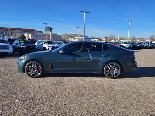 2023 Kia Stinger GT2