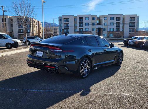 2023 Kia Stinger GT2