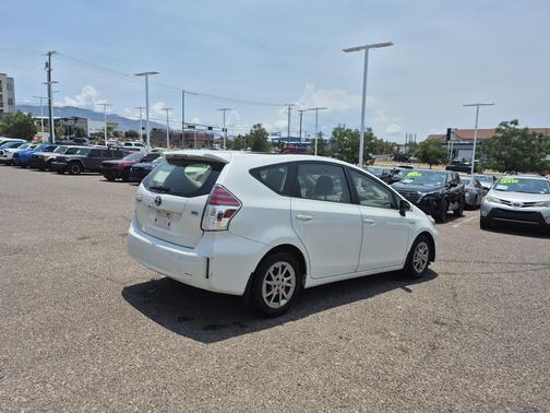 Blizzard Pearl 2016 Toyota Prius v Two