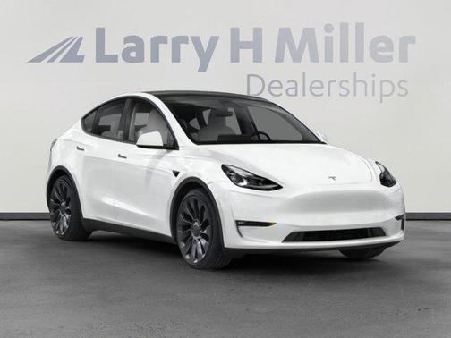 Pearl White Multi-Coat 2023 Tesla Model Y Long Range Dual Motor All-Wheel Drive