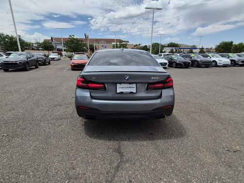 Skyscraper Gray Metallic 2023 BMW 540 i xDrive