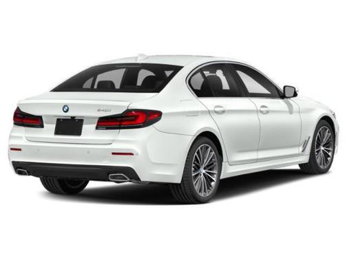 Skyscraper Gray Metallic 2023 BMW 540 i xDrive