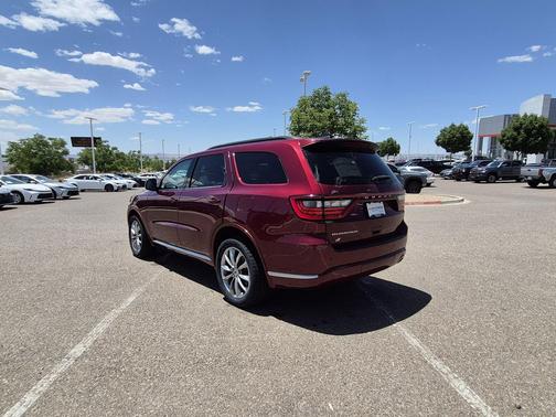 Octane Red Pearlcoat 2021 Dodge Durango SXT Plus