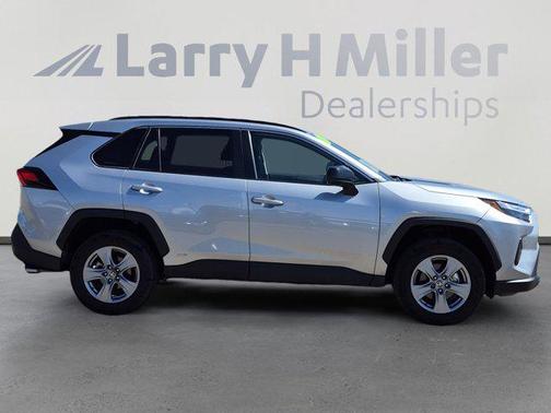 Silver Sky Metallic 2025 Toyota RAV4 Hybrid LE