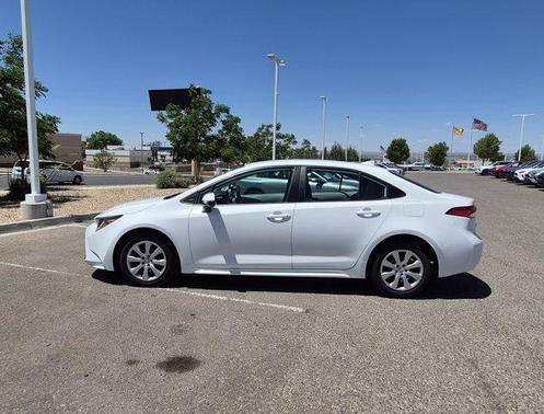 Ice 2024 Toyota Corolla LE