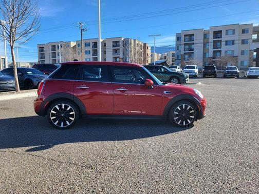 2016 MINI Hardtop Cooper