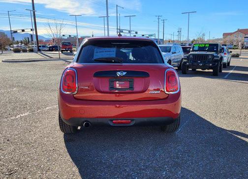 2016 MINI Hardtop Cooper