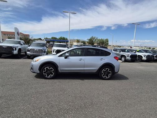 Ice Silver Metallic 2016 Subaru Crosstrek 2.0i Premium