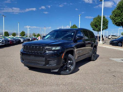2023 Jeep Grand Cherokee L Altitude