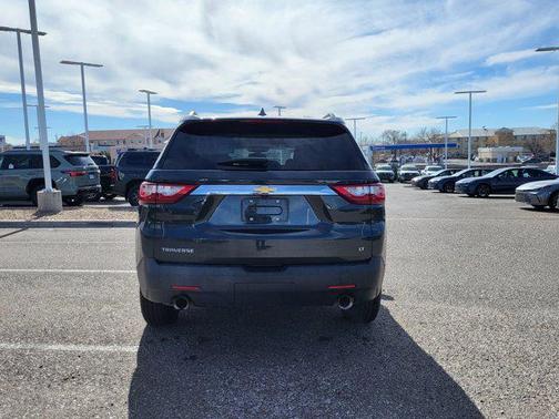 2020 Chevrolet Traverse LT Cloth