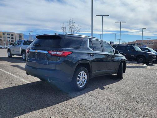2020 Chevrolet Traverse LT Cloth