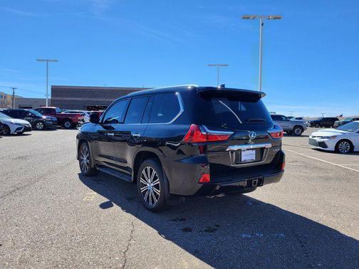 2019 Lexus LX 570 Base