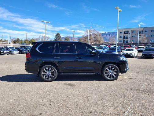 2019 Lexus LX 570 Base