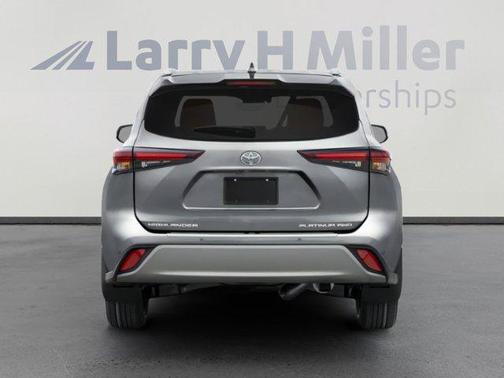 2026 Toyota Highlander Platinum