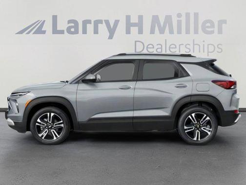 Mosaic Black Metallic 2025 Chevrolet Trailblazer LT