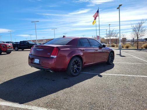 2019 Chrysler 300 Touring