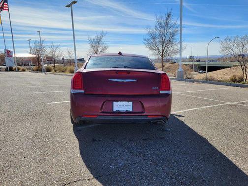 2019 Chrysler 300 Touring